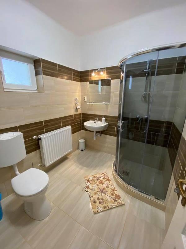 Levendula Vendeghaz Apartment Хайдубьосьормени Екстериор снимка