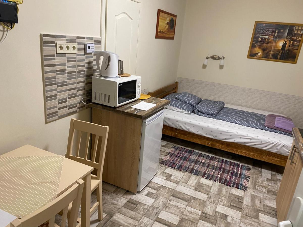 Levendula Vendeghaz Apartment Хайдубьосьормени Екстериор снимка