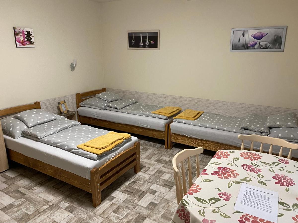 Levendula Vendeghaz Apartment Хайдубьосьормени Екстериор снимка
